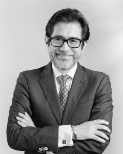 Hugo R. Gómez Apac
